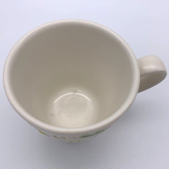 Vintage Metlox Poppytrail Sculptured Daisy - Coffee Cup and Saucer - Picture 7 of 8